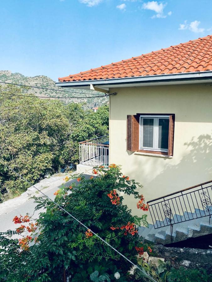 Ortansia Apartment Dimitsana Luaran gambar